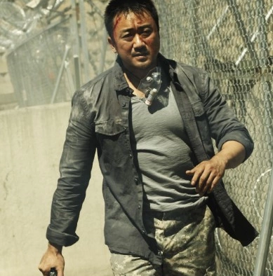 Кадр из дорамы Грипп/Вирус