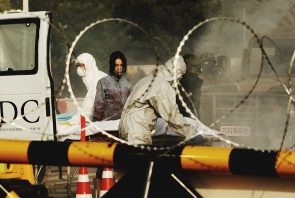 Кадр из дорамы Грипп/Вирус