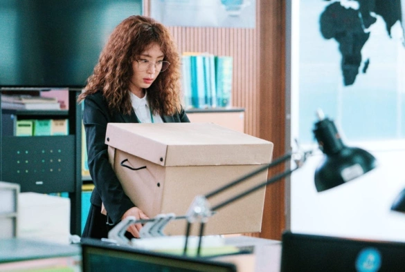 Кадр из дорамы Шпионка на полставки