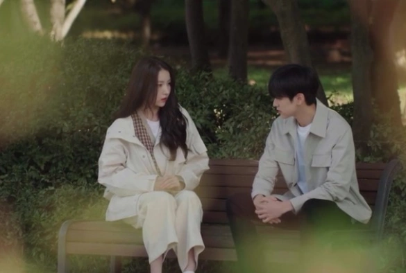 Кадр из дорамы Мой призрачный сосед