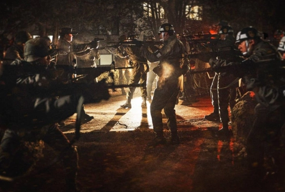 Кадр из дорамы Сеульская весна