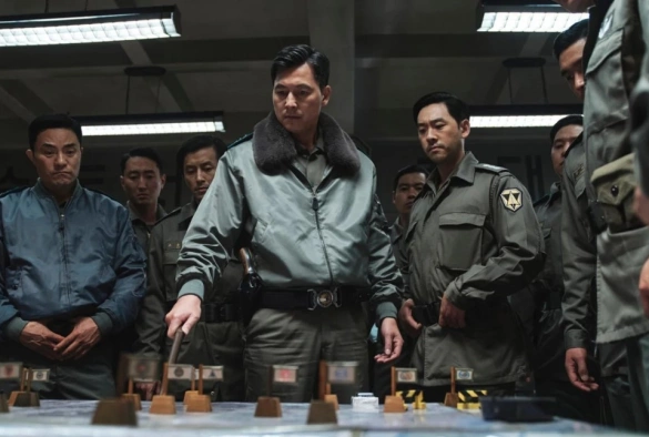 Кадр из дорамы Сеульская весна