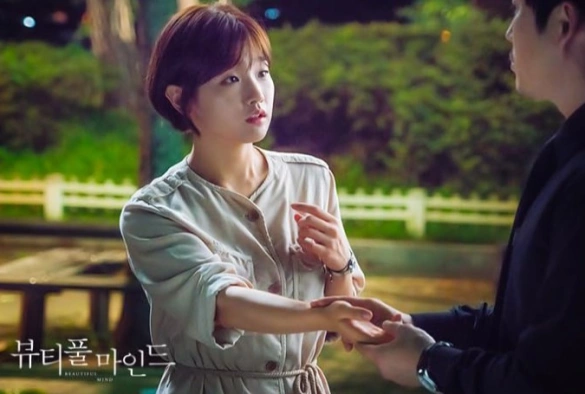 Кадр из дорамы Лабиринты разума