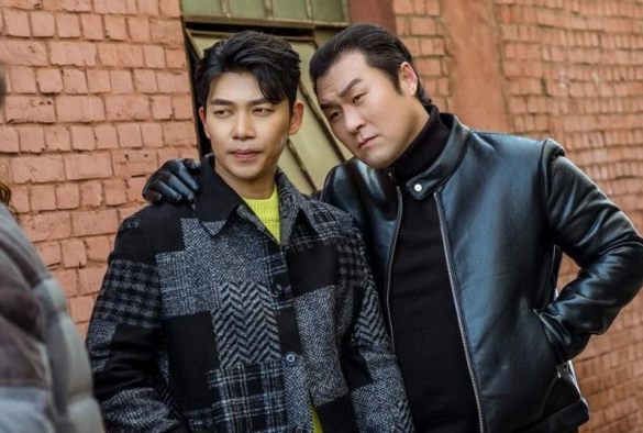 Кадр из дорамы Команда "Бульдог": Внеслужебное расследование