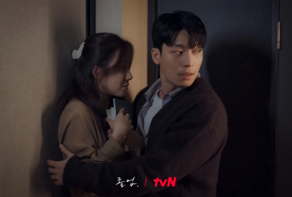 Кадр из дорамы Выпускник