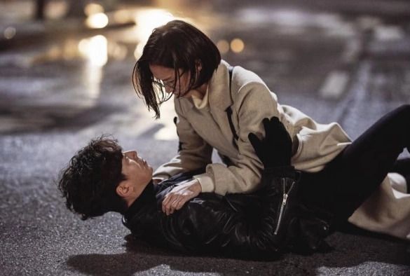 Кадр из дорамы Моя любовь, Холо