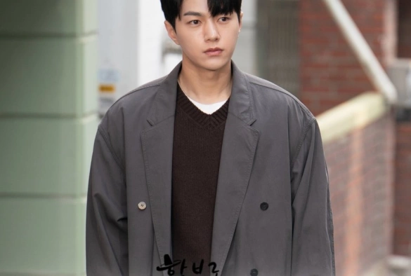 Кадр из дорамы Относись ко мне небрежно