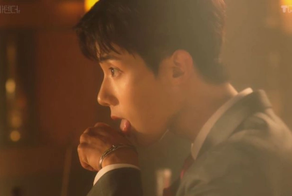 Кадр из дорамы Кошачий бар 2 сезон