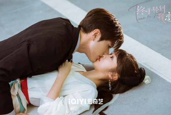 Кадр из дорамы Время влюбляться