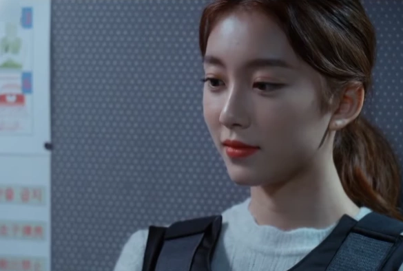 Кадр из дорамы Любовь ручной работы