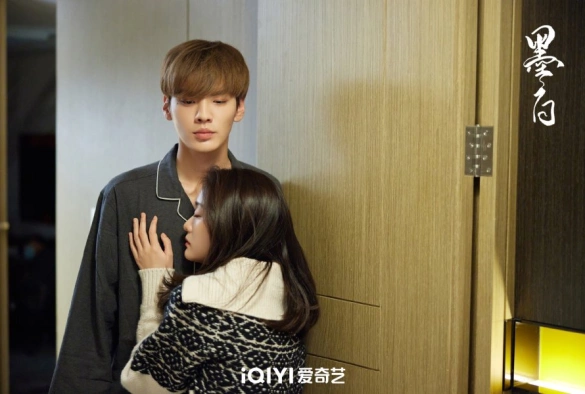 Кадр из дорамы Двойная любовь