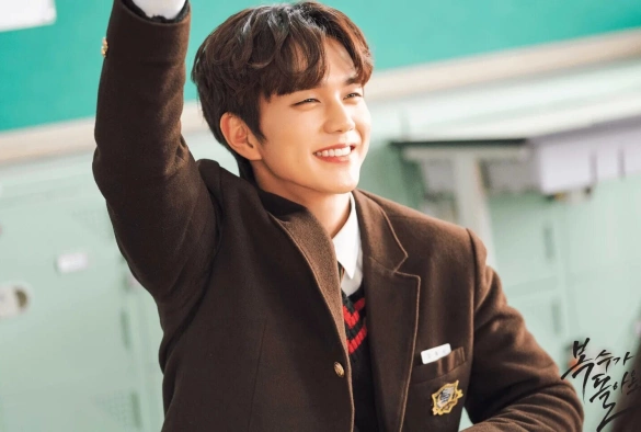 Кадр из дорамы Возвращение Бок Су