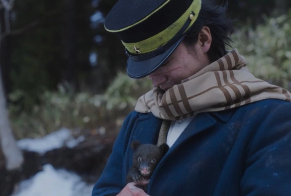 Кадр из дорамы Золотое божество