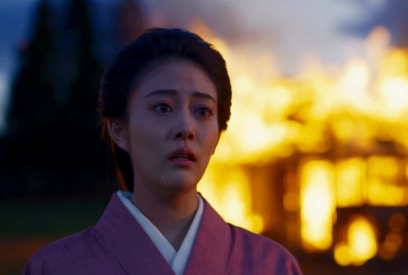 Кадр из дорамы Золотое божество