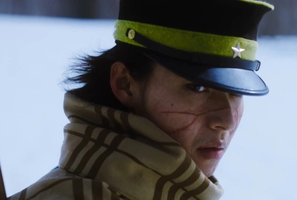 Кадр из дорамы Золотое божество