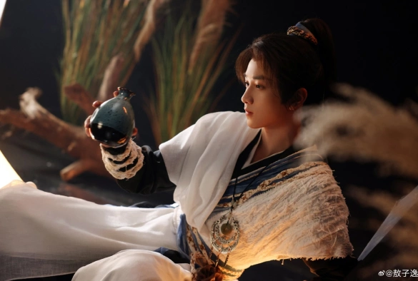 Кадр из дорамы Песня водяного дракона