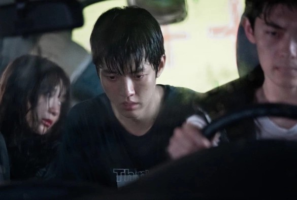 Кадр из дорамы 0,0 МГц