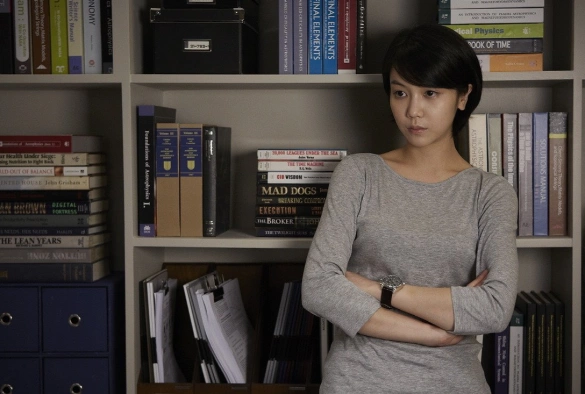 Кадр из дорамы 11 часов