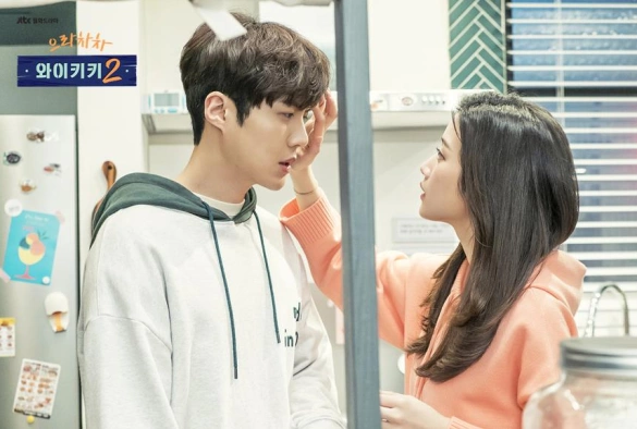 Кадр из дорамы Смех в «Вайкики» 2 сезон