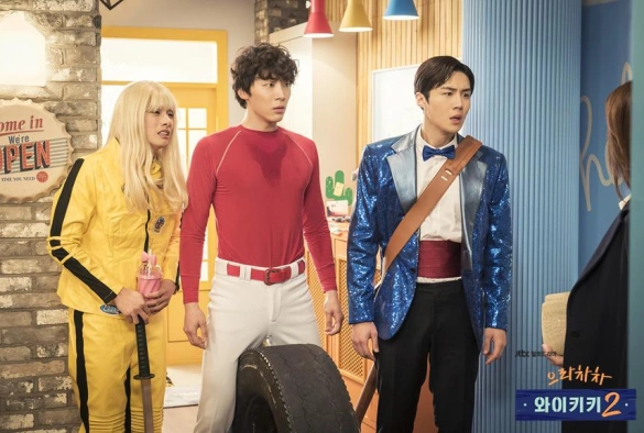 Кадр из дорамы Смех в «Вайкики» 2 сезон