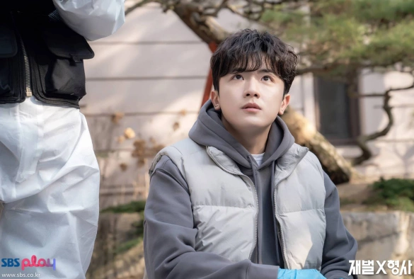 Кадр из дорамы Чеболь против детектива