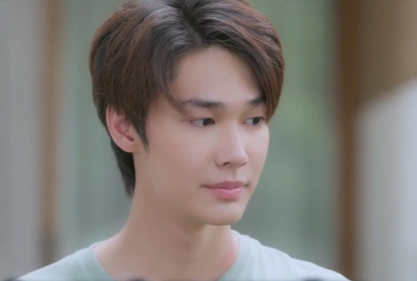 Кадр из дорамы Любовь так прекрасна