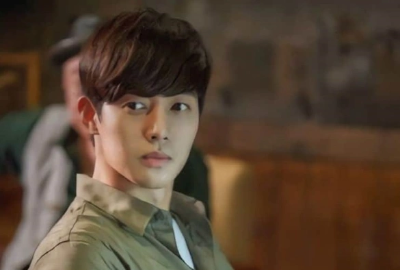 Кадр из дорамы Когда время остановилось