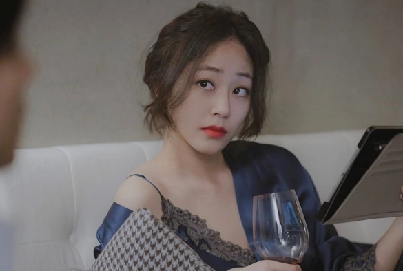 Кадр из дорамы Частная жизнь