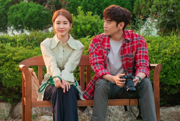 Кадр из дорамы Шпион, который меня любил