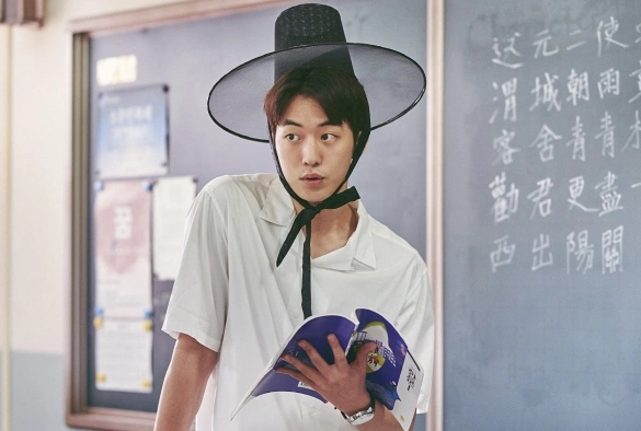 Кадр из дорамы Школьная медсестра Ан Ын Ён