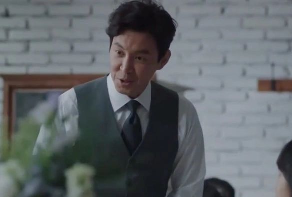 Кадр из дорамы Моя опасная жена