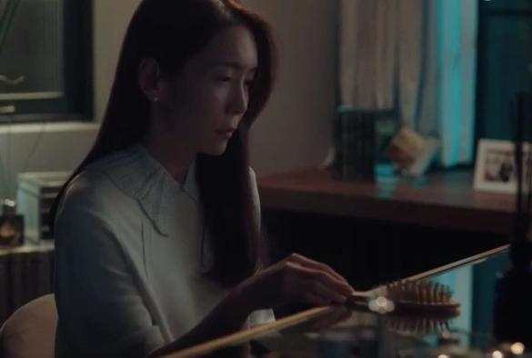 Кадр из дорамы Моя опасная жена