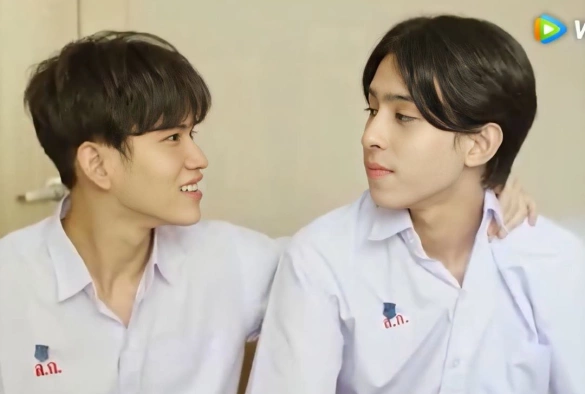 Кадр из дорамы Моя шестеренка и твой медицинский халат