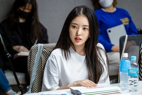 Кадр из дорамы Любовная революция