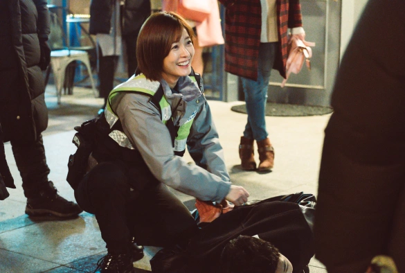 Кадр из дорамы Живой