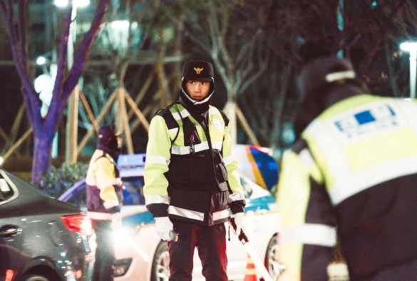 Кадр из дорамы Живой