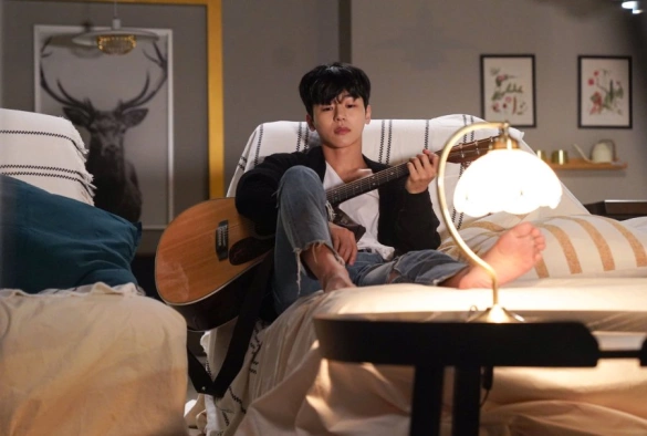 Кадр из дорамы Желаю тебя: Твоя мелодия в моём сердце