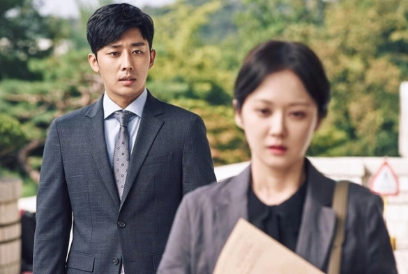 Кадр из дорамы Достойная пара