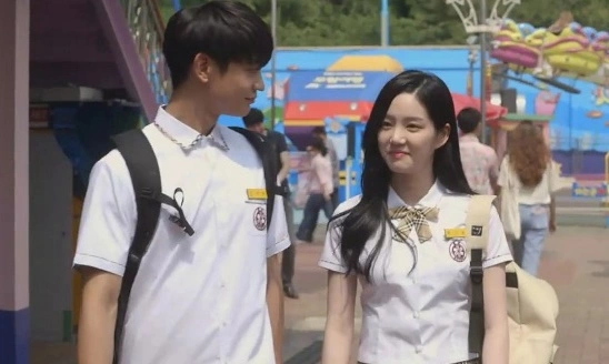 Кадр из дорамы Внезапно 18