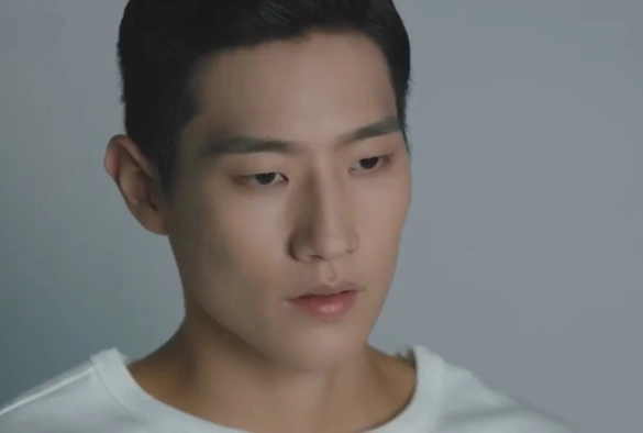 Кадр из дорамы Мирная жизнь братьев