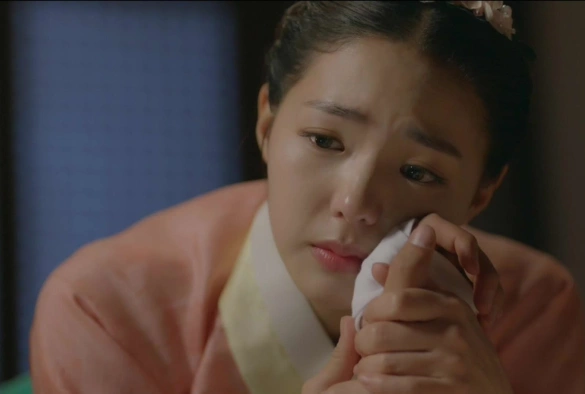 Кадр из дорамы Бунтарь Хон Гиль Дон