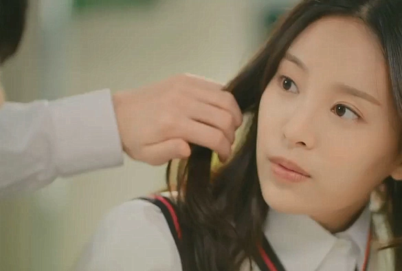 Кадр из дорамы Любовь после школы