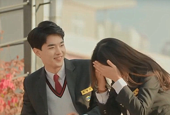 Кадр из дорамы Любовь после школы