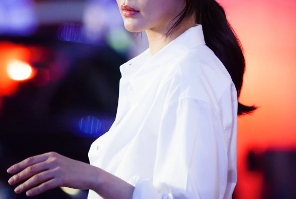 Кадр из дорамы Зарабатывая имя