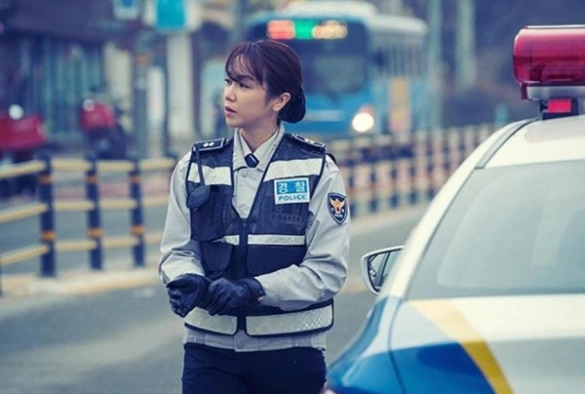 Кадр из дорамы Дети Малого бога