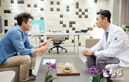 Кадр из дорамы Гении медицины