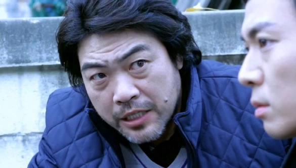 Кадр из дорамы Вампир-прокурор