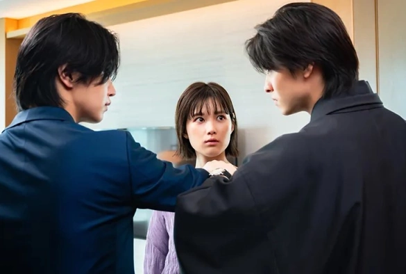 Кадр из дорамы Брак, испорченный чрезмерной опекой молодого мужа