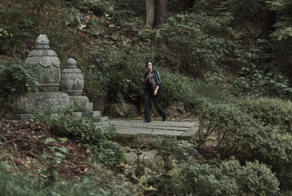 Кадр из дорамы Револьвер