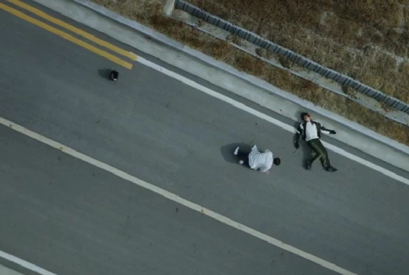 Кадр из дорамы Ваша честь